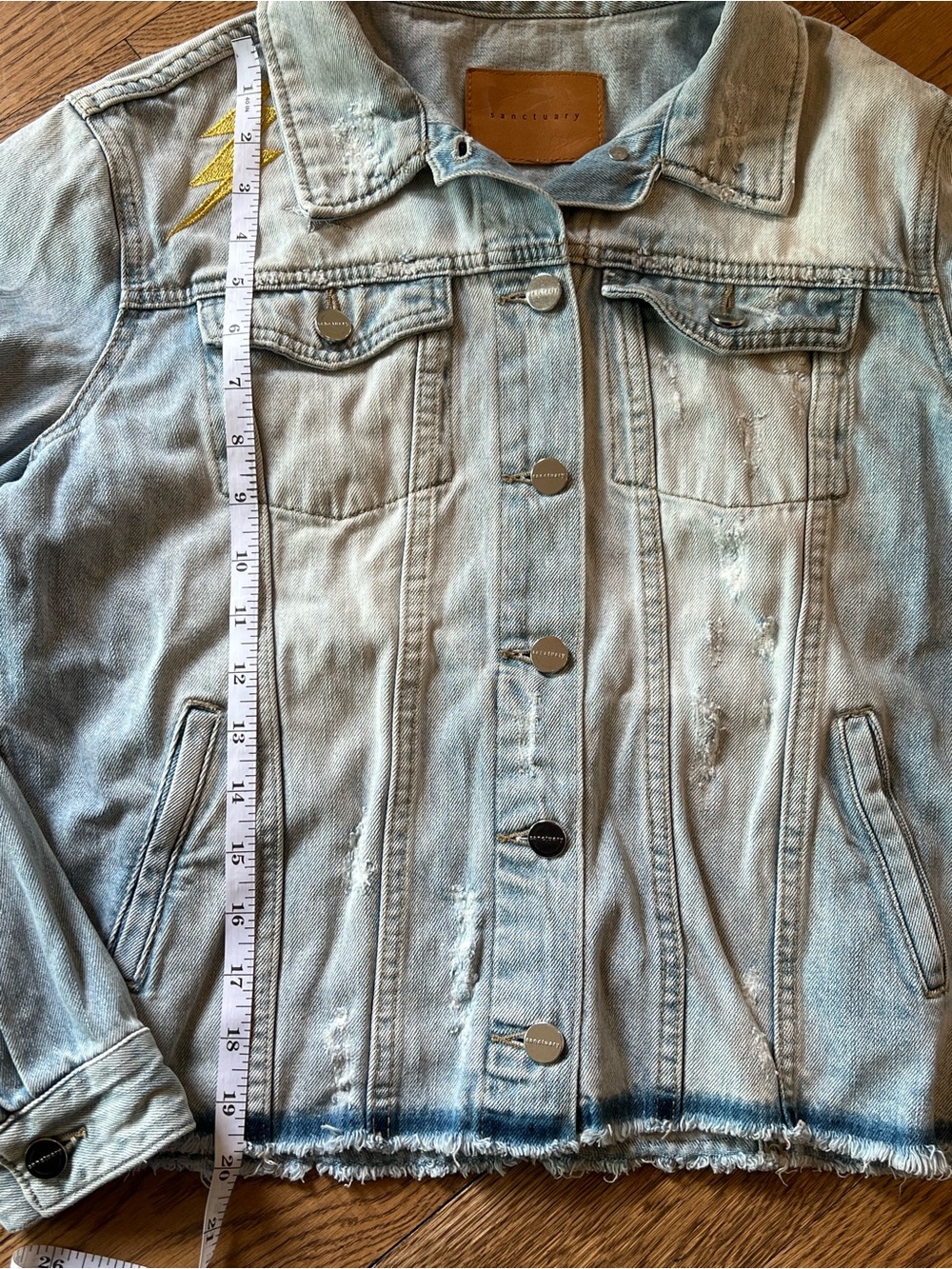 Sanctuary Distressed Denim Jacket Size Small Embroidered Celestial Design - Picture 5 of 9